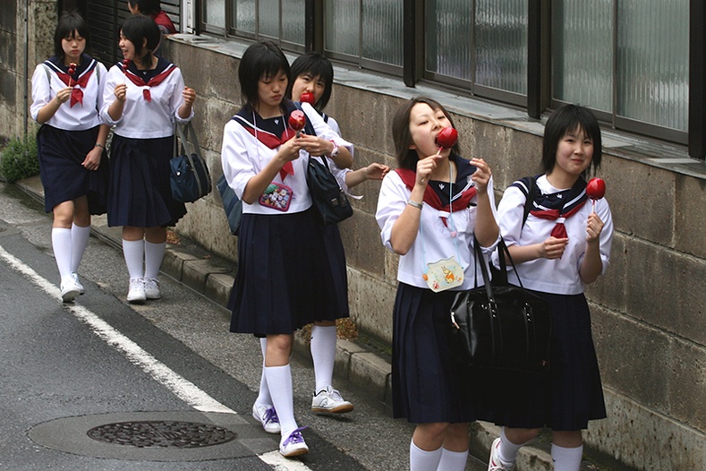Япон, солонгосчуудын хүүхдээ өндөр боловсролтой болгодог эртний ухаан