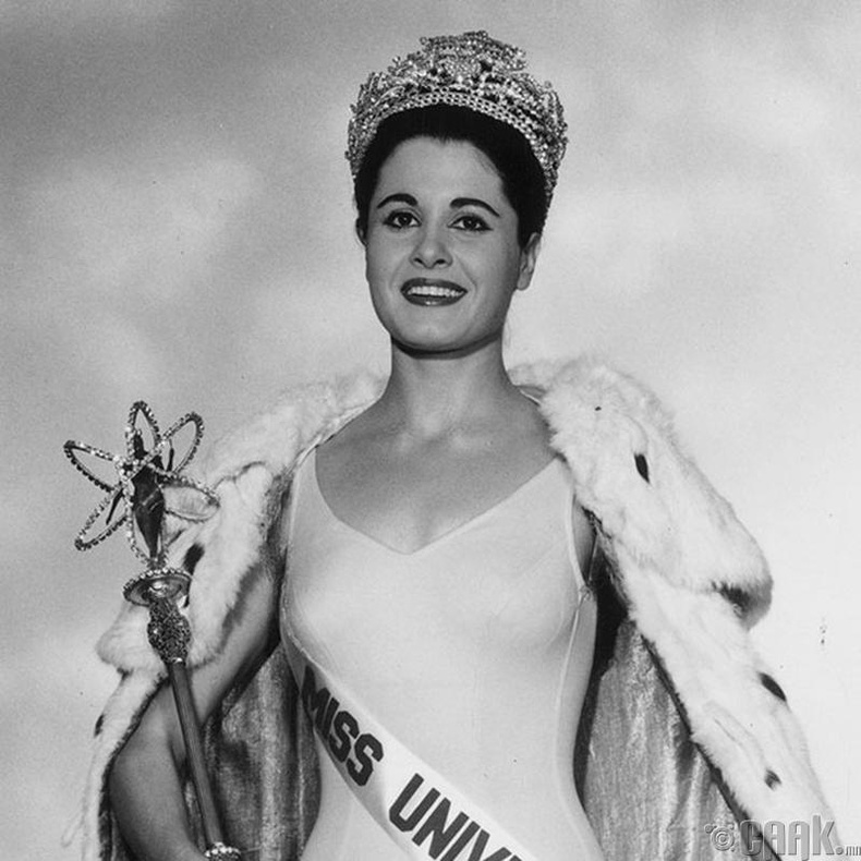 "Miss Universe-1962"-ын ялагч: Аргентины гоо бүсгүй Норма Нолан, 24 настай, 166 см өндөр.