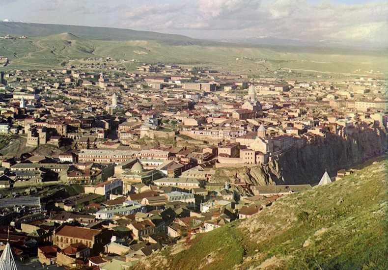 Тбилиси хот Гэгээн Давидын сүмээс  - 1910 он