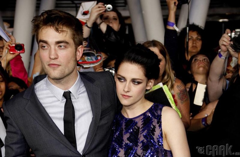 Роберт Паттинсон болон Кристен Стюарт (Robert Pattinson and Kristen Stewart)