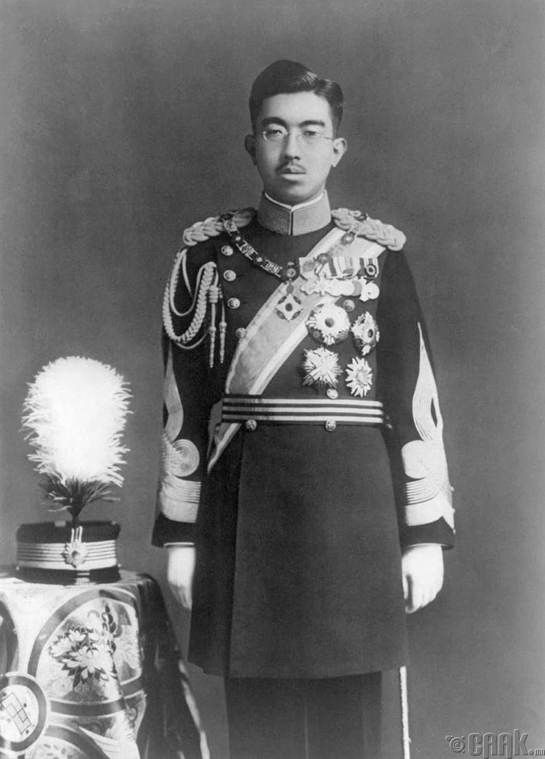 Эзэн хаан Хирохито (Hirohito)