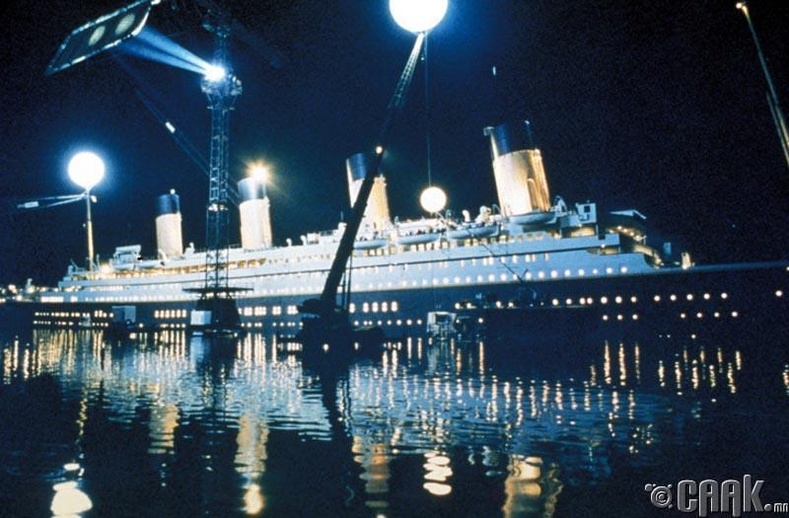 “Титаник” (Titanic)