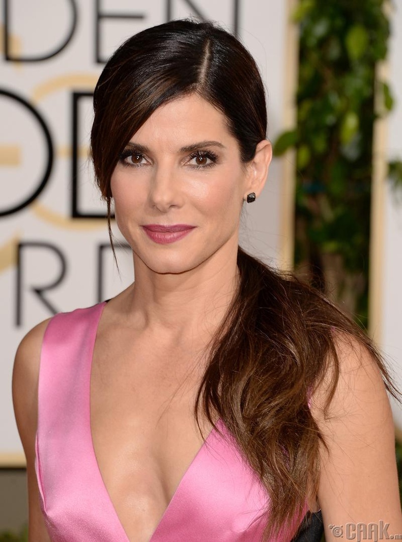 Сандра Баллок (Sandra Bullock), 51 нас