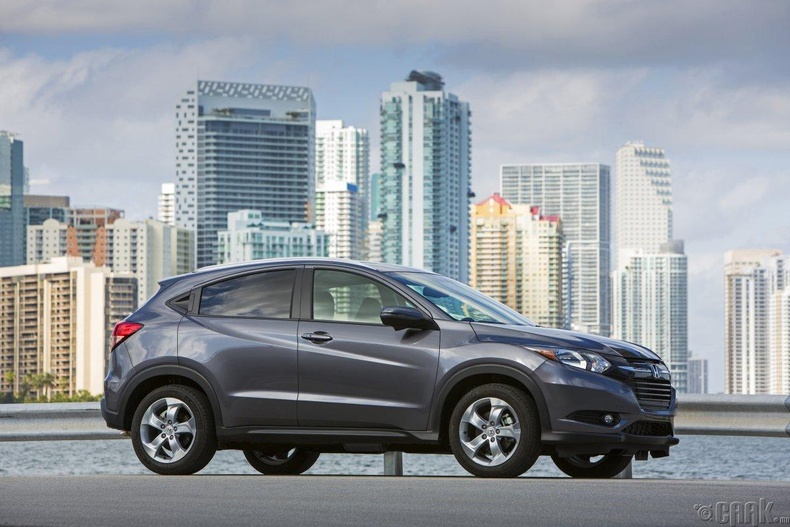 "Honda HR-V"