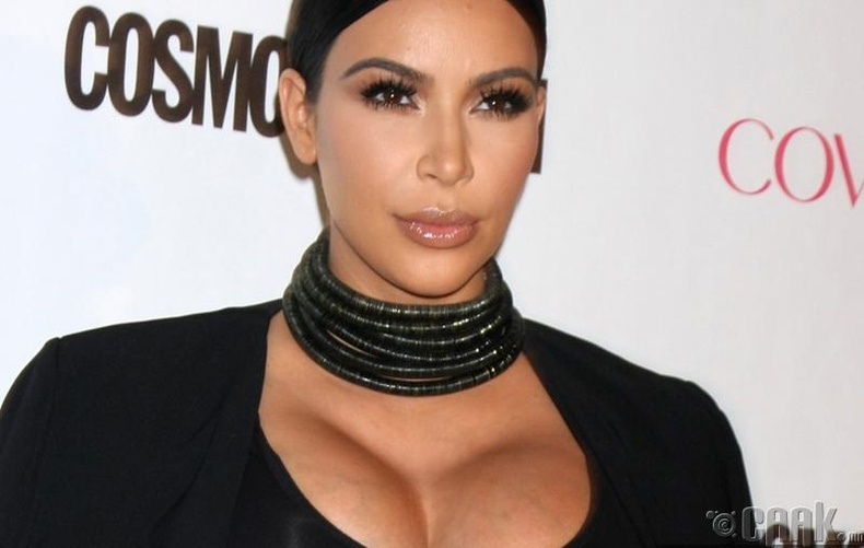 Ким Кардашьян (Kim Kardashian) - 157 см