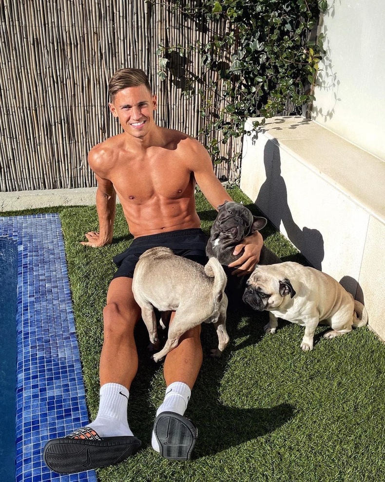 Испанийн 26 настай хөлбөмбөгчин Маркос Лоренте (Marcos Llorente)