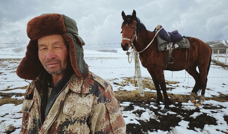 "Утсаар дарсан гэрэл зураг" тэмцээний шилдэг бүтээлүүд