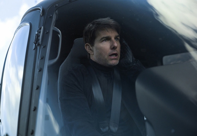 Том Круз "Mission Impossible: Fallout" кинонд зориулж нисгэгч болсон