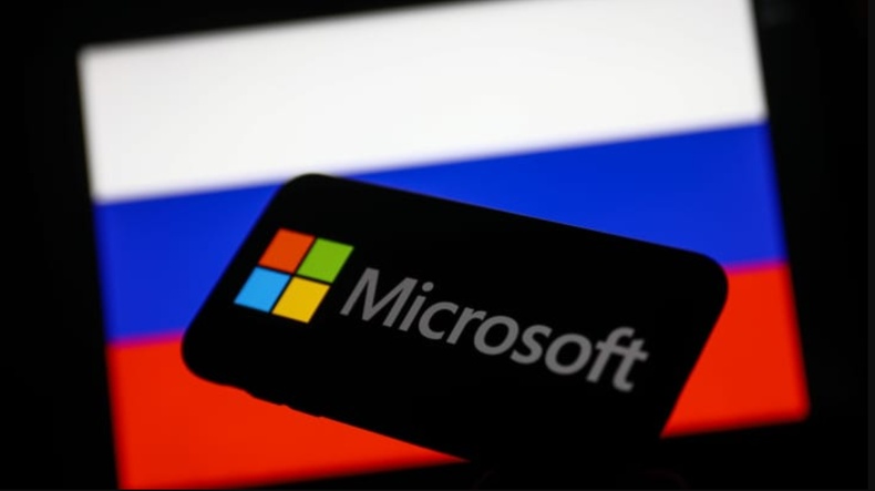 Microsoft компани Орос дахь үйл ажиллагаагаа зогсоов