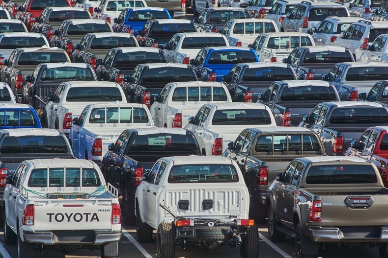 “Toyota Motors” АНУ-ын Калифорни мужийн хүлэмжийн хийн ялгарлын стандартыг хүлээн зөвшөөрлөө