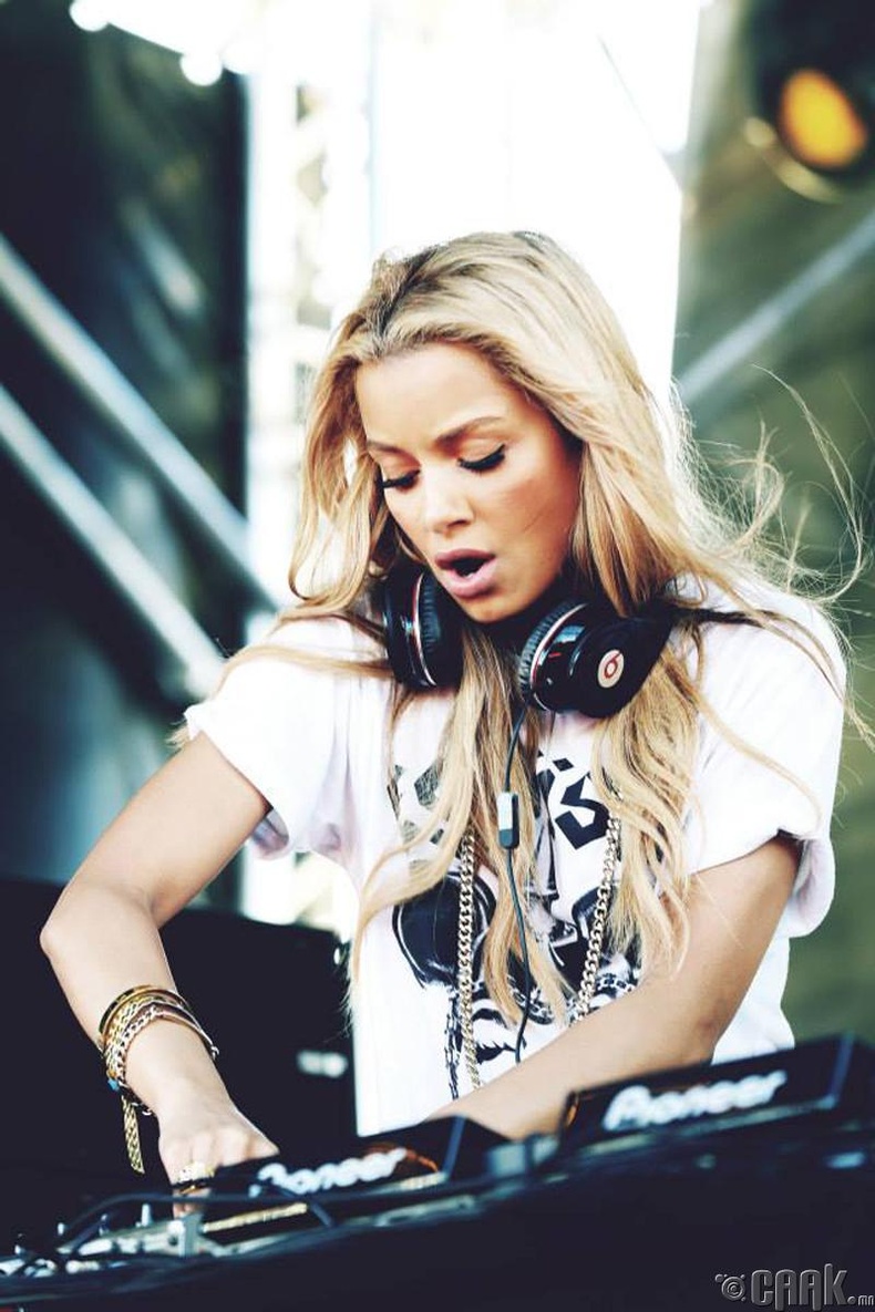 Австралийн DJ Хавана Браун (Havana Brown)