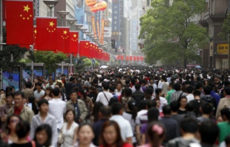 2025 он гэхэд Хятадын хүн амын тоо буурна