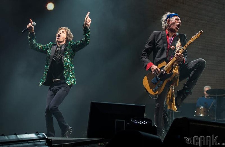 "The Rolling Stones" хамтлаг: Япон болон Куб