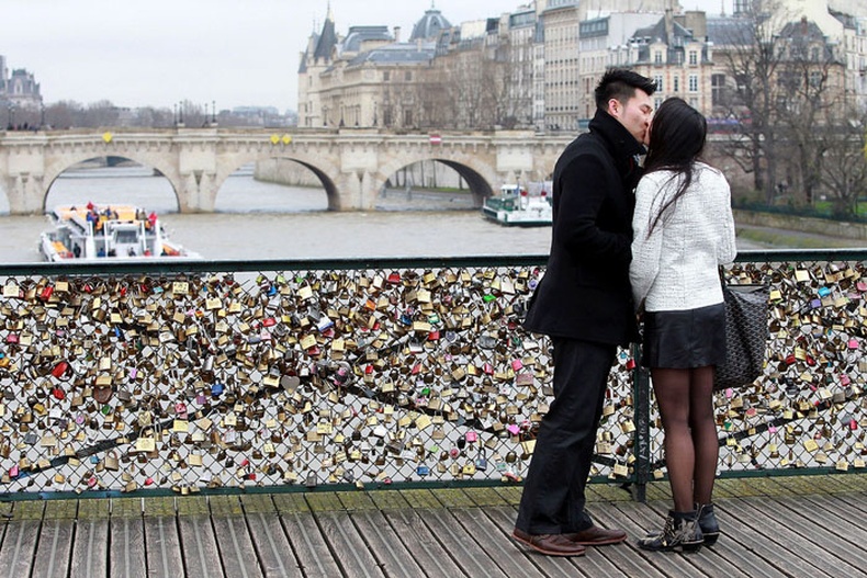 Хайраа түгжье – “Love Lock”