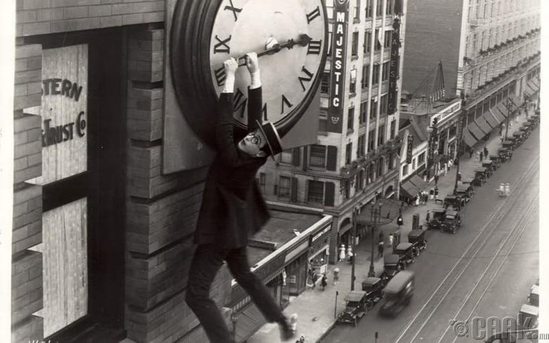 Гарольд Ллойд (Harold Lloyd) - "Safety Last!"