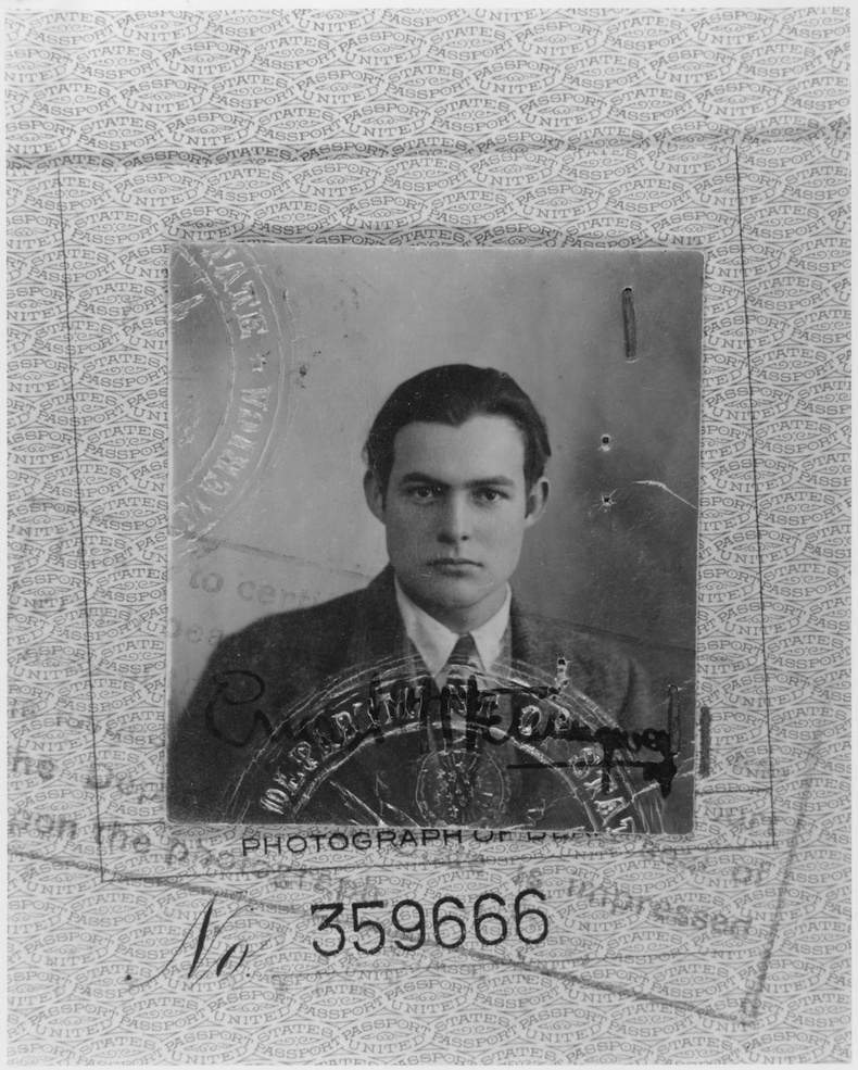 Эрнест Хэмингуэйн паспортын зураг, 1923 он