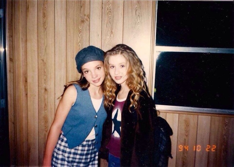 Бритни Спирс (Britney Spears), Кристина Агилера (Christina Aguilera), 1994 он.