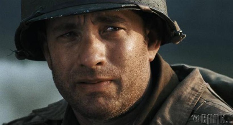 "Цэрэг Райаныг аварсан нь" (Saving Private Ryan) - 1998