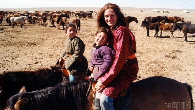 julia roberts horse mongolia