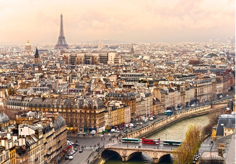 Парис, Франц
