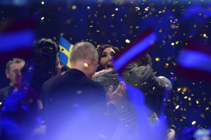 “Eurovision 2014″-ийн ялагчаар трансвестит залуу түрүүллээ