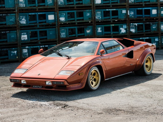 1979 оны Lamborghini-г интернэтээр заржээ