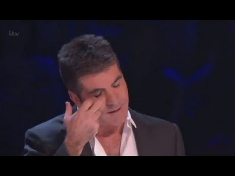 Шүүгч Simon Cowell -г уйлуулсан үзүүлбэр