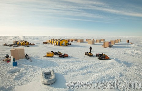 Арктикт хийсэн аялал 